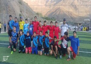 دومین مرحله از مسابقات مینی چمن در دهستان نساء به یاد شهدای اقتدار