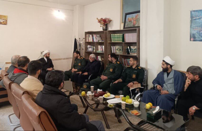 دیدار فرمانده سپاه بخش آسارا با امام جمعه