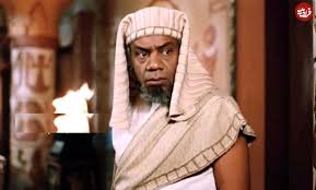 سیروس کهوری نژاد: اگر سالی دو کار تئاتری انجام ندهم ذهنم ضعیف می‌شود