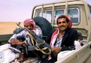 المیادین: نیروهای وابسته به امارات و عربستان در یمن به جان هم افتادند