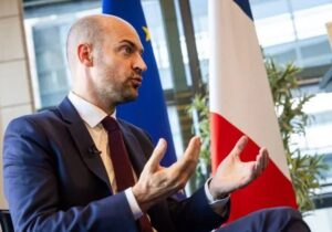 پاریس: اروپا به هر شکلی در مذاکرات عراقچی و ویتکاف شرکت می‌کند