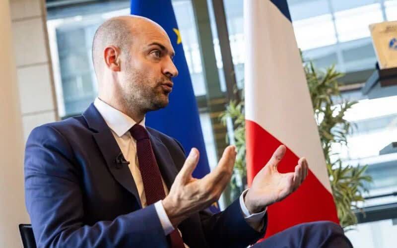 پاریس: اروپا به هر شکلی در مذاکرات عراقچی و ویتکاف شرکت میکند