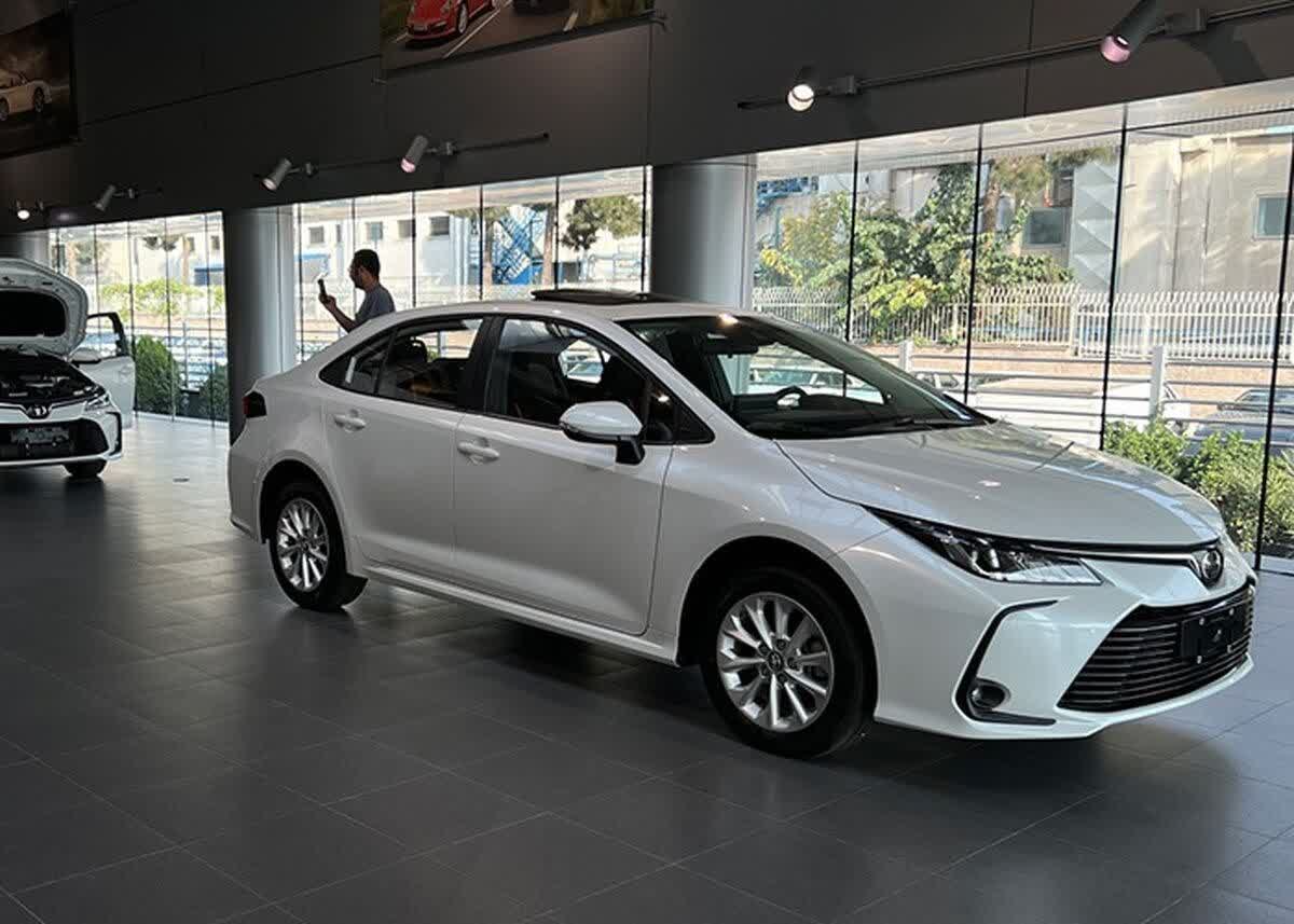 عرضه جدید خودروهای وارداتی از ۲۵ بهمن/ ۵ مدل خودروی خارجی به فروش می‌رسد