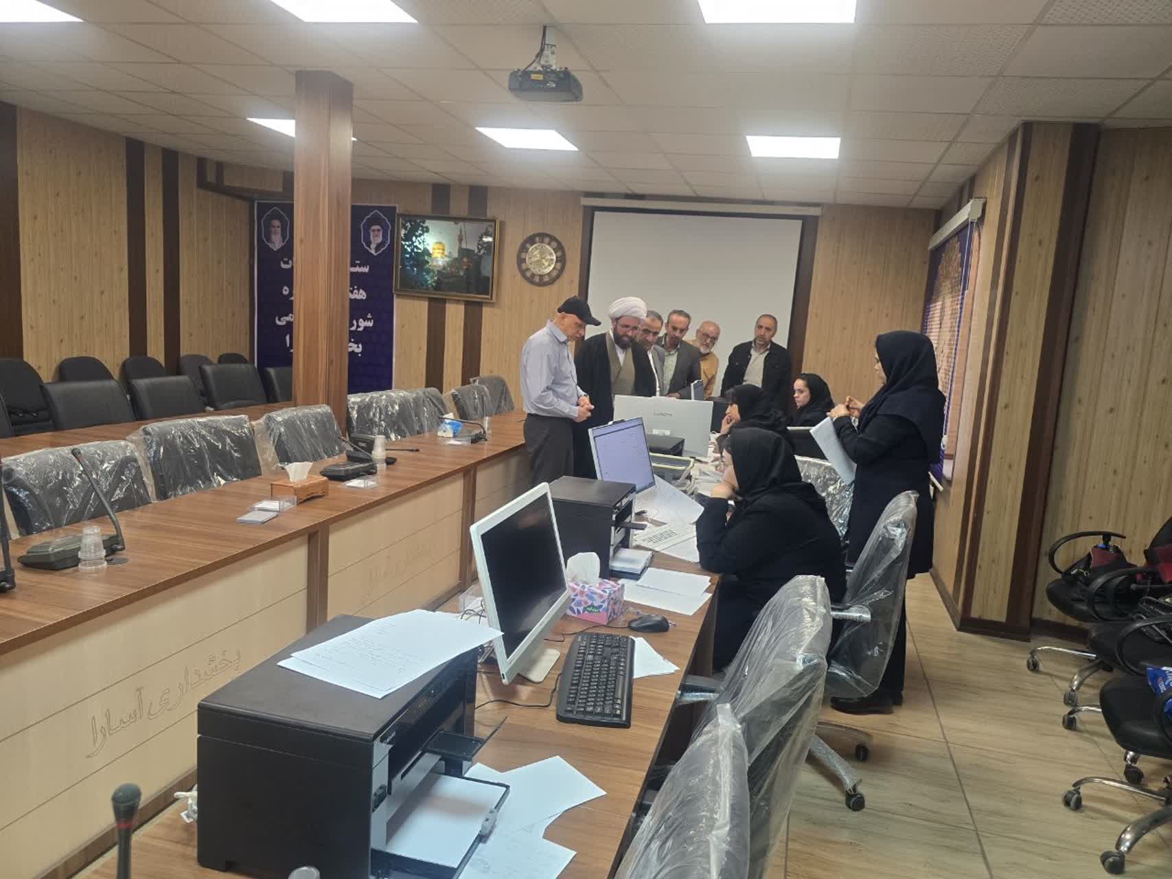 بازدید امام‌ جمعه آسارا از ستاد انتخابات بخش 