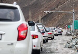 یکطرفه شدن جاده چالوس و آزادراه شمال برای تخلیه بار ترافیکی