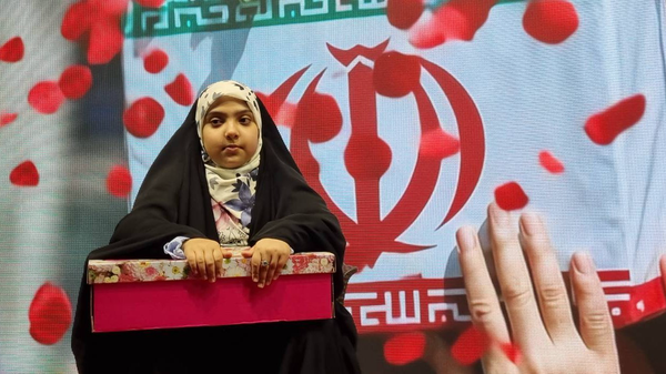 دختران شهدا، راویان فرهنگ مقاومت در دهه کرامت