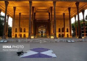 چرخش نگران‌کننده ستون‌های تاریخی در قلب نقش‌جهان