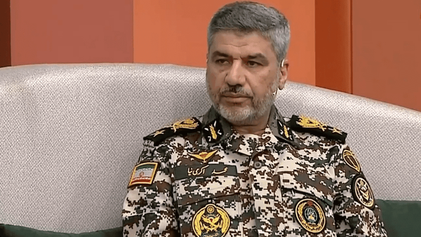 برنامه‌های ارتش در مراسم بدرقه پیکر رهبر شهید انقلاب