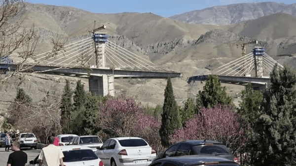 سرنوشت پل B۱ کرج به دست ۱۵ متخصص افتاد