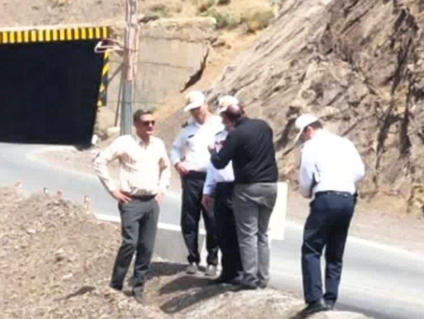 بازدید میدانی مقامات پلیس راه و راهداری از محور کرج-کندوان با هدف ارتقای ایمنی جاده