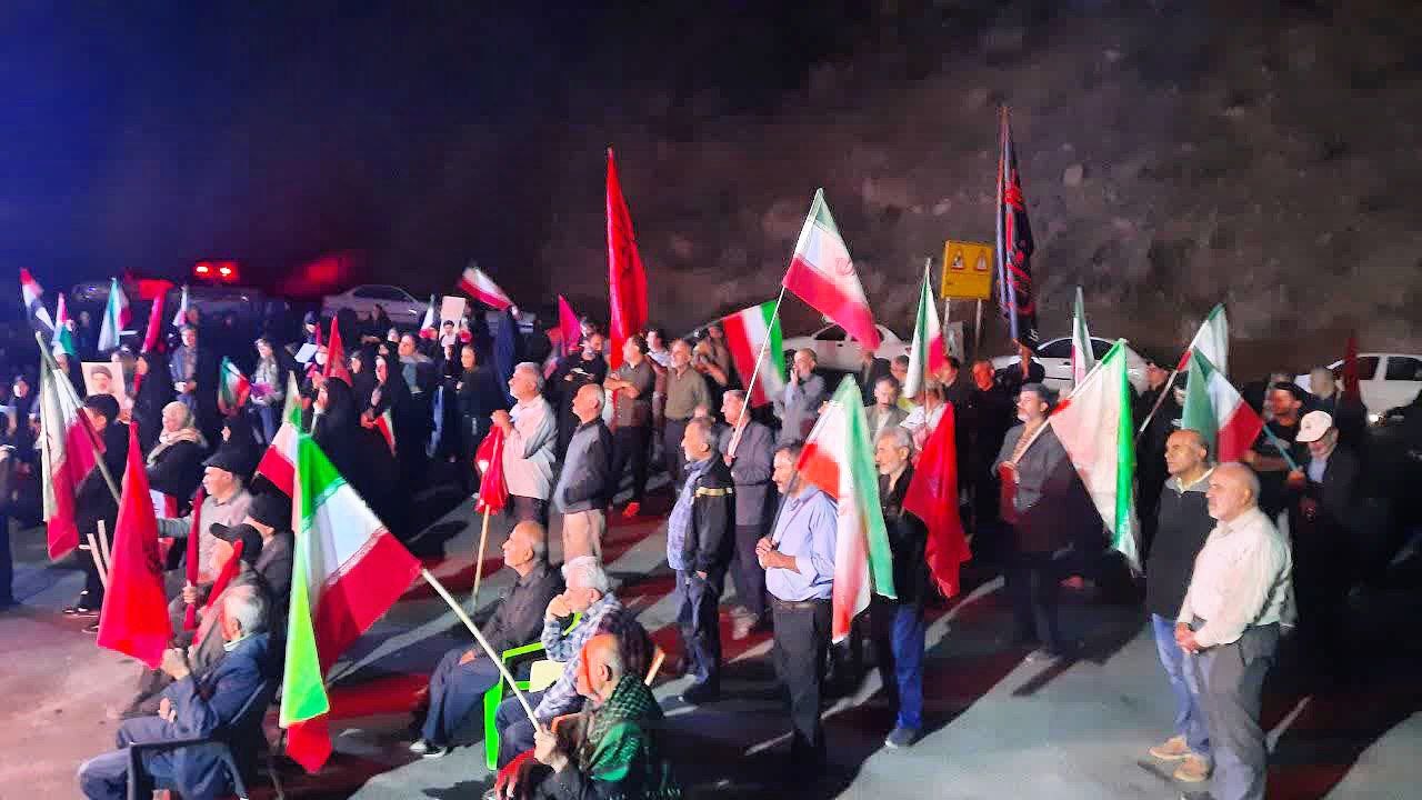 دویست و دومین شب ایستادگی در بخش آسارا