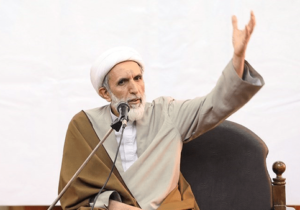 حجت‌الاسلام طائب: آمریکا همان فرعون است