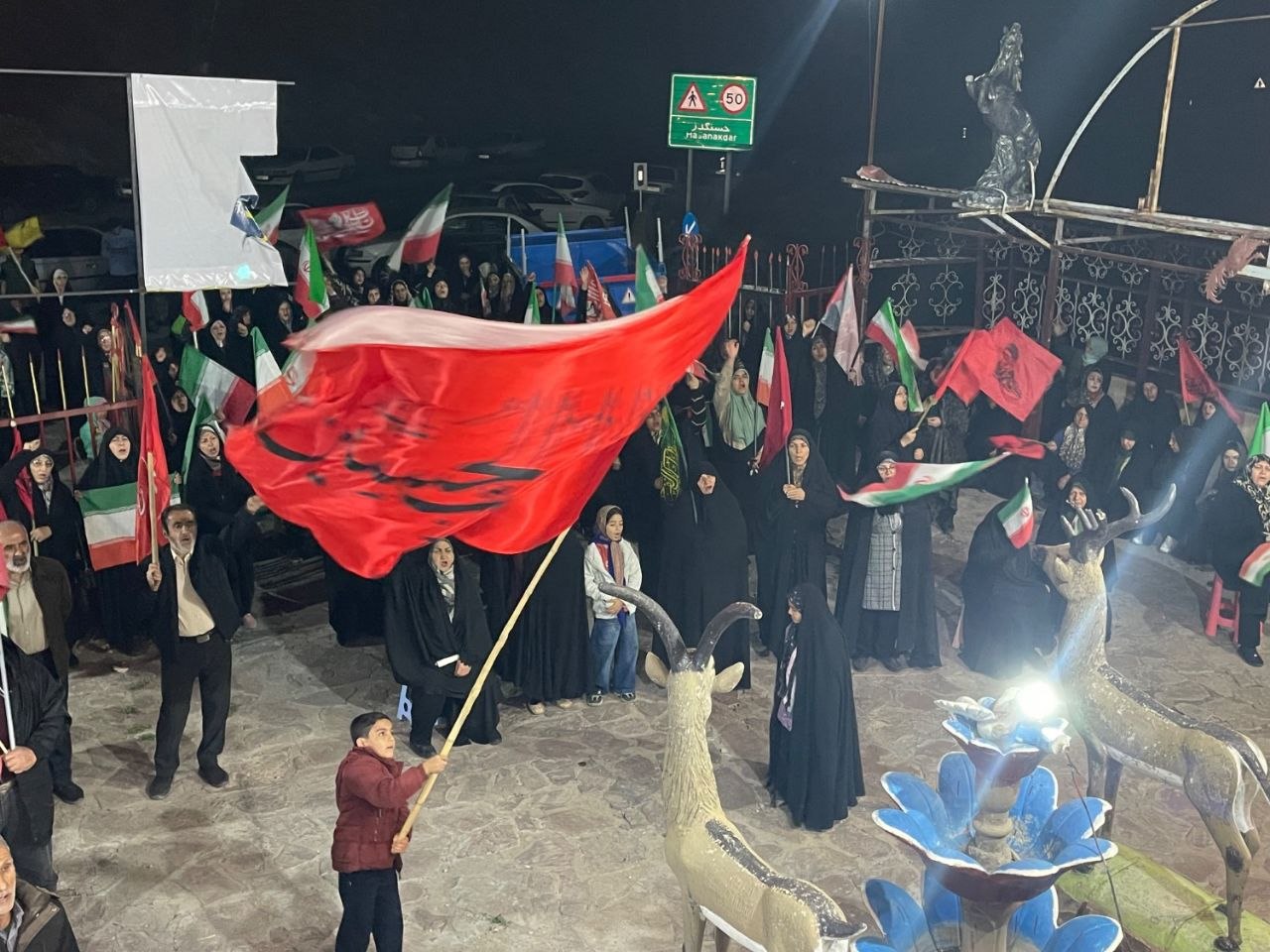 طنین فریاد بیعت با ولایت در محور کرج–چالوس؛ خروش انقلابی مردم بخش آسارا در محکومیت جنایات استکبار