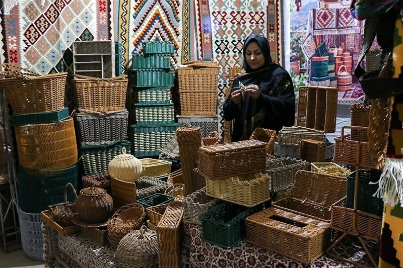تمدید نمایشگاه روز کرج تا ۲۴ مهر؛ فرصت بیشتر برای حمایت از تولیدکنندگان بومی